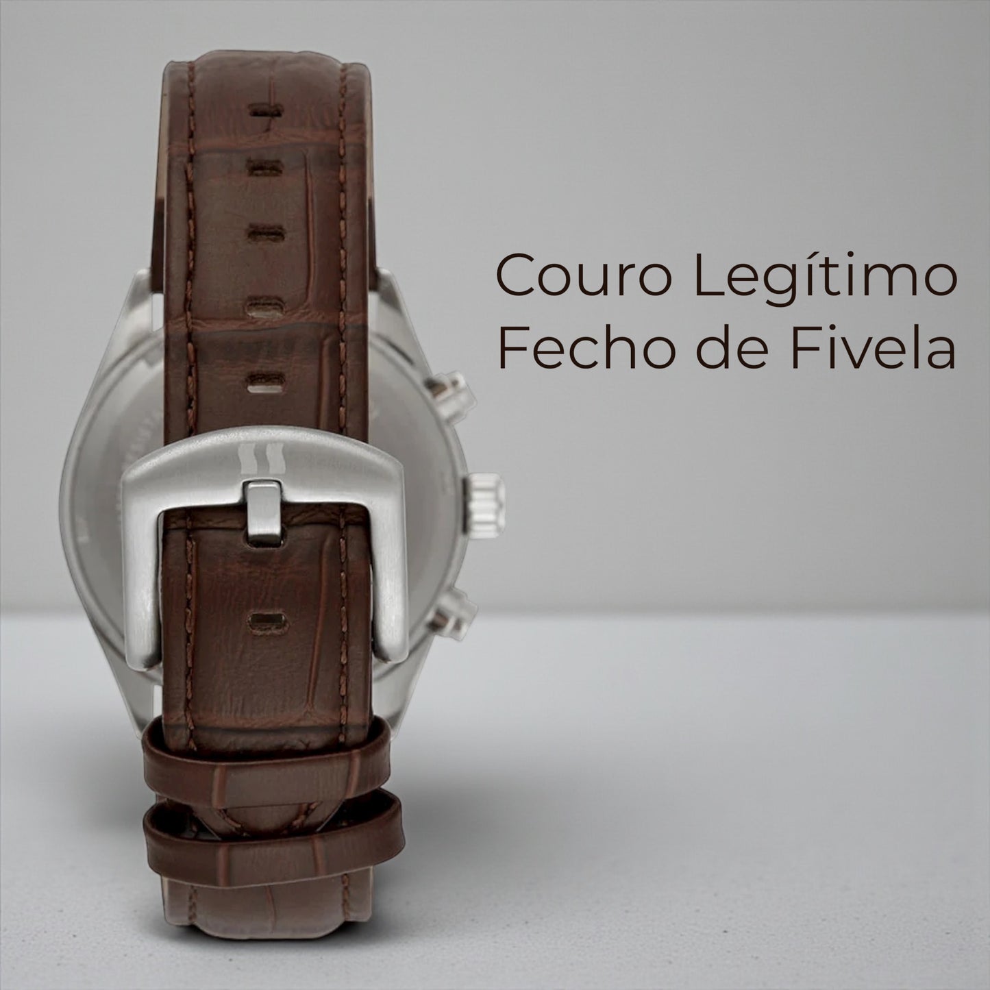 Relógio Masculino Cronógrafo Vidro Abaulado Couro Prata Referência: 77307G0SVNC1